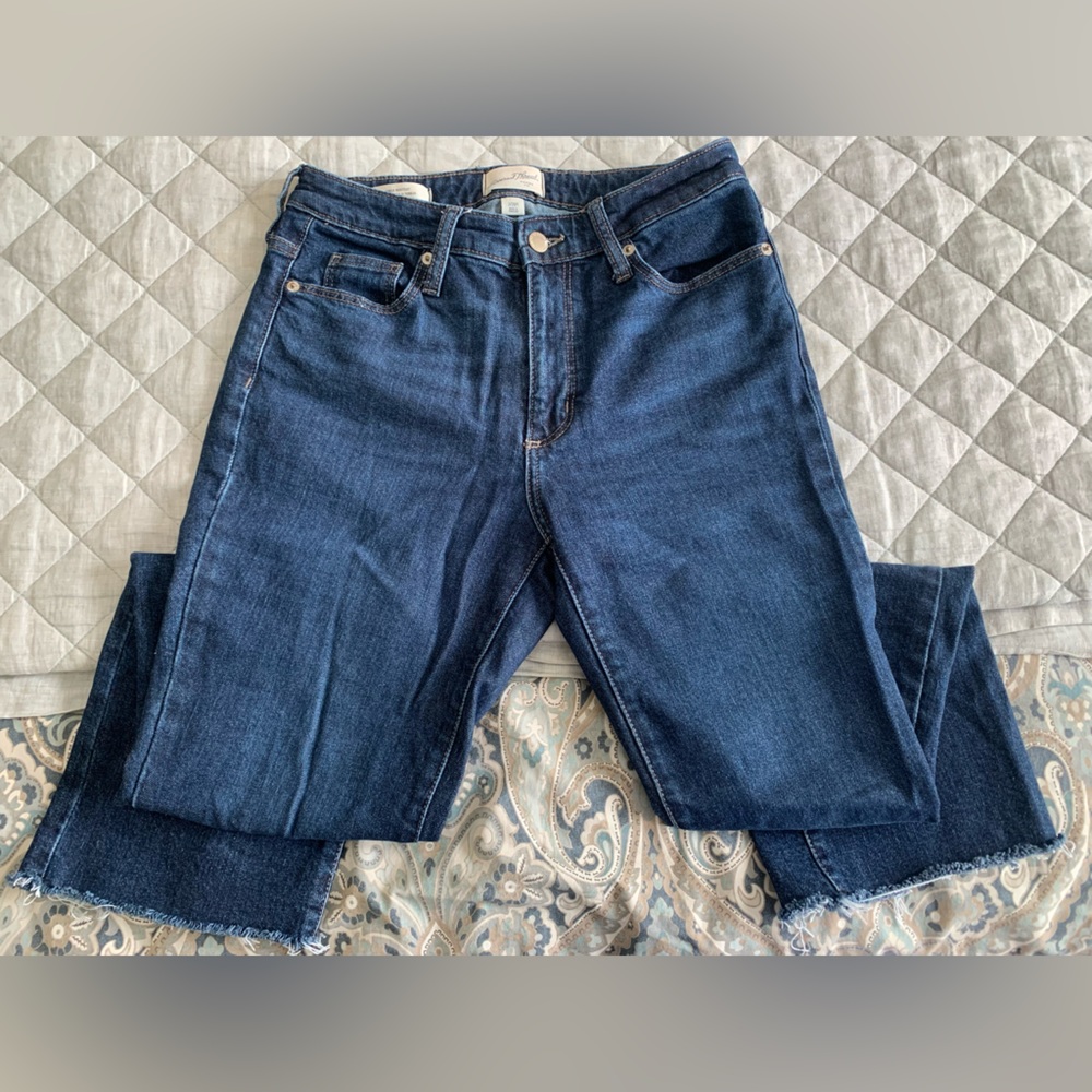 Universal Thread Ankle Bootcut Jeans